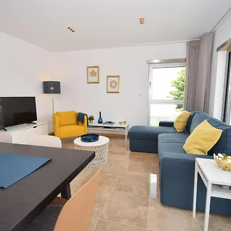 Near Sao Martinho Holiday home Salir de Porto