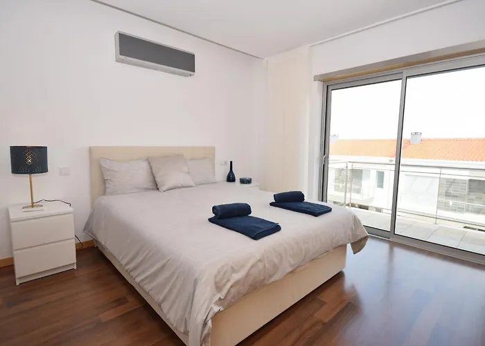 Near Sao Martinho Nyaraló Salir de Porto