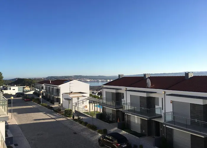 Near Sao Martinho Nyaraló Salir de Porto